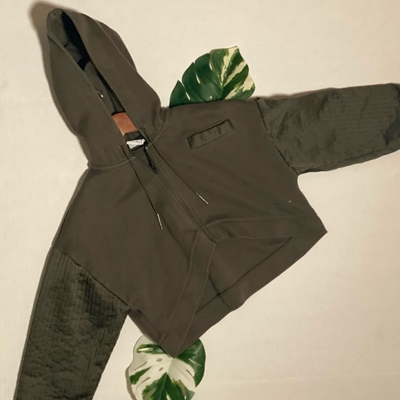 Puma Evo Olive Green Cropped Hoodie Jacket - Picture 4 of 7